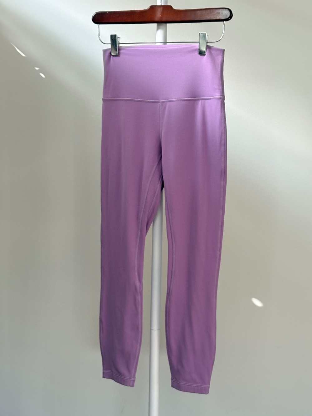Lululemon Align High-Rise Crop 23” Wisteria Purple Size 4